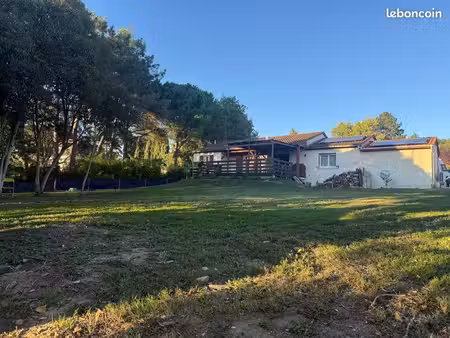 maison 125m2 de plain-pied rénovée avec terrain arboré