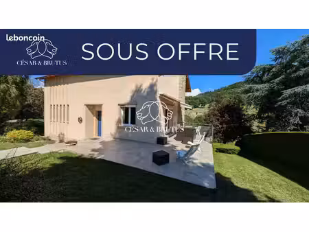 villa 6 pièces 206 m²