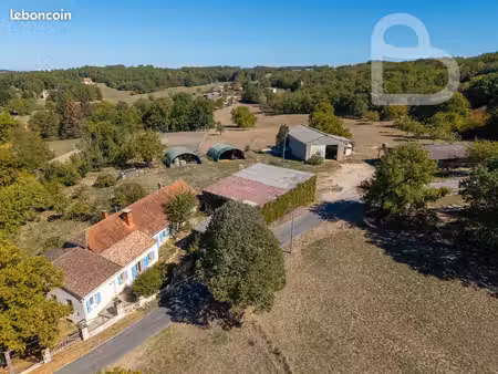 maison 8 pièces 177 m²