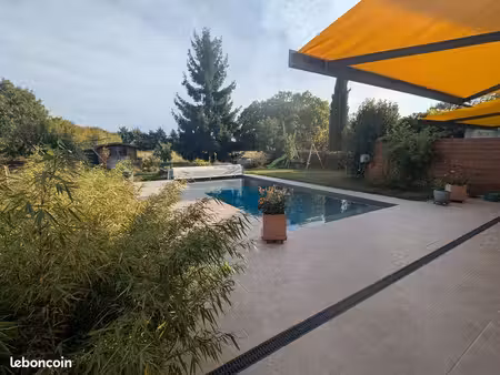 grande maison familiale 192 m² avec piscine – saint-laurent (47130)