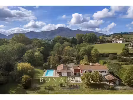 maison de luxe à vendre à sare