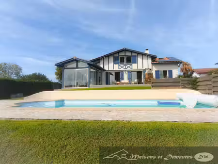 villa de luxe à vendre à bayonne