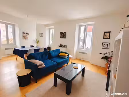 maison 3 pièces 82 m²