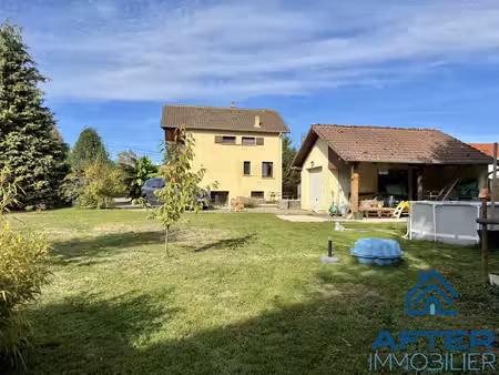magnifique maison renovee sur grand terrain