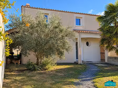 corcoue sur logne - maison contemporaine