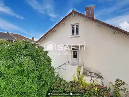jardin  garage  cinq chambres en ville