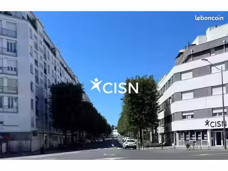 local commercial 35 m² nantes