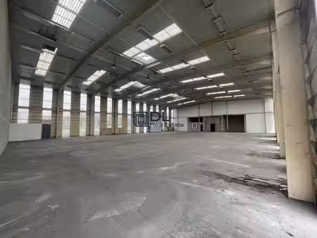 location entrepôt etampes 91150 980m²