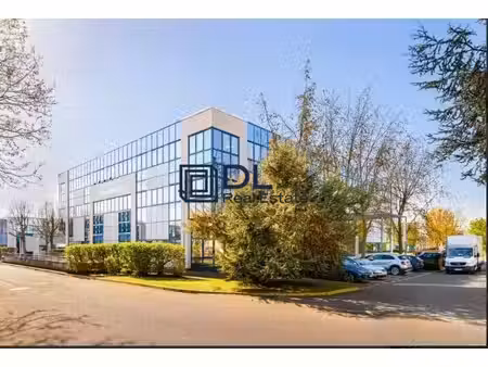 location local d’activités fresnes 94260 3131m²