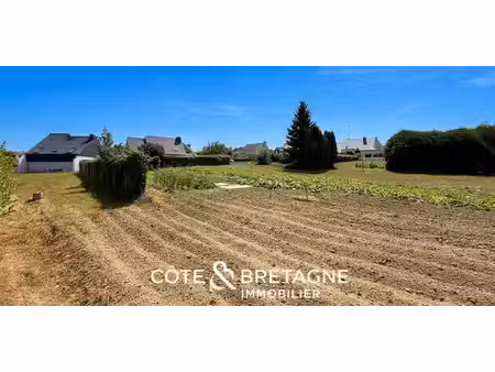 terrain langueux (22)