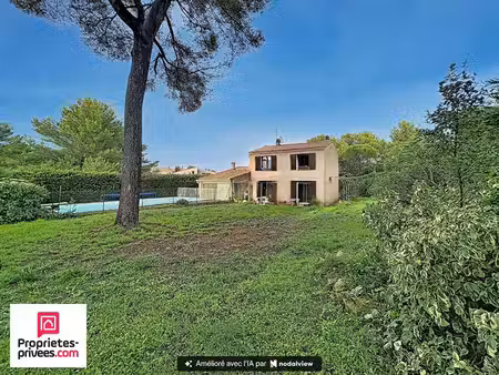 villa t5 avec piscine et garage sur 1000m² clos sans vis à vis