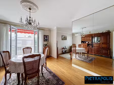caluire-et-cuire – bourg – appartement 84 m² – 2/3 chambr