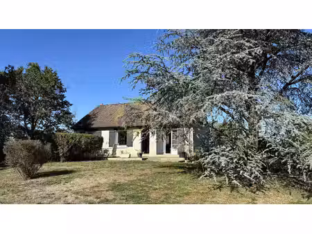 maison avec grand jardin et parc boise sur 7000m2