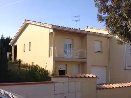 maison à louer l'isle-jourdain