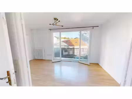 vente appartement 1 pièce  31.07m²  montreuil