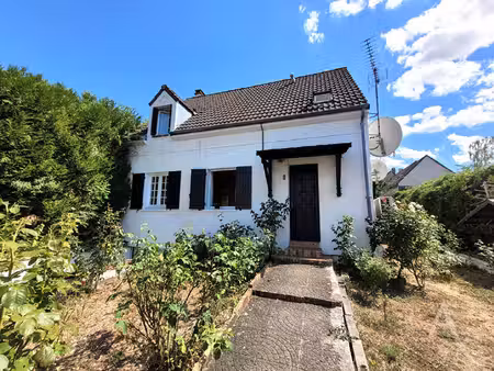 vente maison 6 pièces  104.00m²  mantes