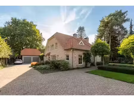 sg real estate