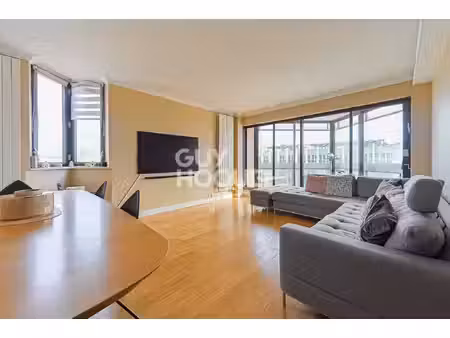 4 pièces de 123m² - quartier lac