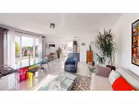 vente appartement 4 pièces  92.00m²  orléans