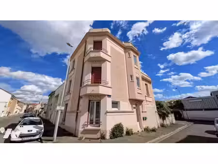 vente immeuble à vichy (03200)  225 320 €