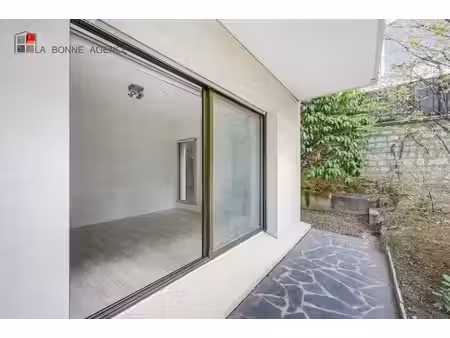 appartement de 2 pièces de luxe en vente à neuilly-sur-seine  île-de-france