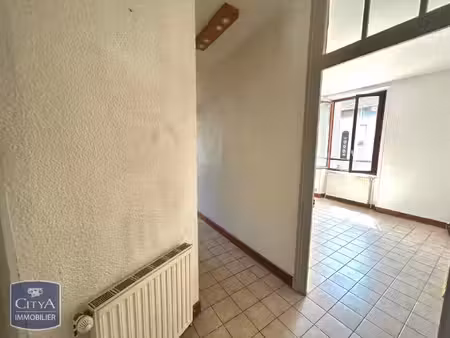 appartement à louer 2 pièces 43.32 m² - voiron (38) - 600€