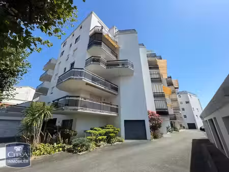 appartement à louer 2 pièces 37.4 m² - royan (17) - 685€
