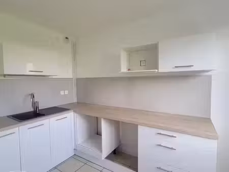 appartement à louer 3 pièces 65.06 m² - bourg-en-bresse (01) - 820€