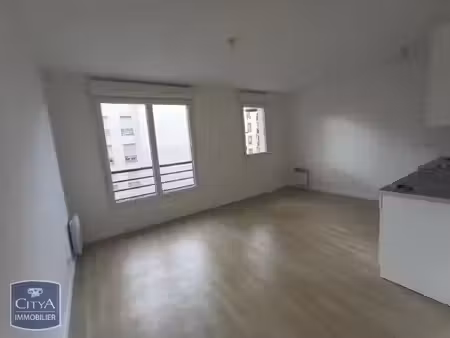 appartement à louer 1 pièce 28.3 m² - corbeil-essonnes (91) - 533€