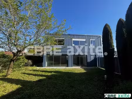 achat local professionnel 374m² bourgoin jallieu 38300