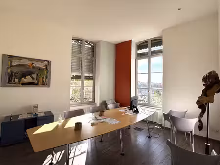 achat local professionnel 160m² lyon 1er