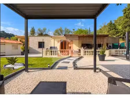 maison plain pied  3pièces + 2chalets + stationnements+ jardin 300m²