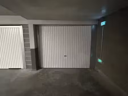 parking à vendre 30 m² - strasbourg (67) - 23 000€