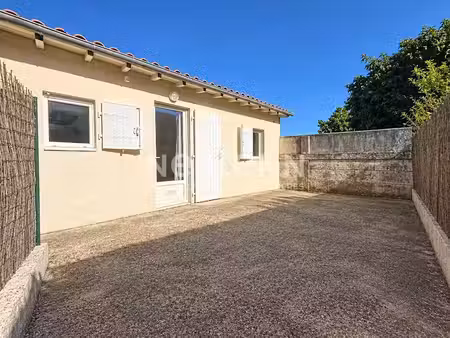vente appartement 2 pièces 29 m² à vergeroux (17300)  85 000 €