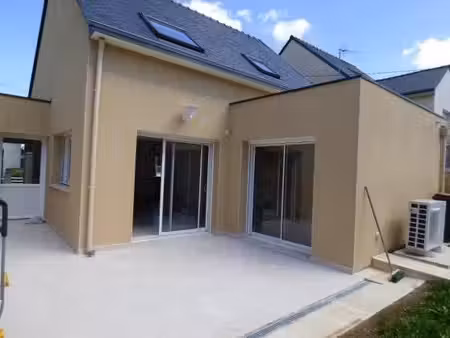 location maison 6 pièces 102m²