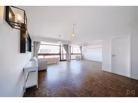 appartement te koop in charleroi met 3 slaapkamers