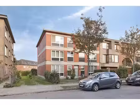 appartement te koop in mortsel met 1 slaapkamer