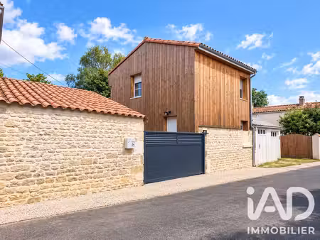 maison de village à vouillé (79230)
