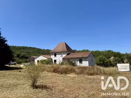 maison traditionnelle à carlux (24370)