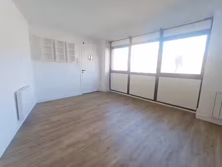 appartement t2 - hyper centre