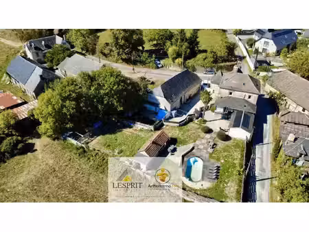 maison avec grange à sainte-féréole