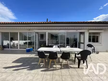 maison à sauvagnon (64230)