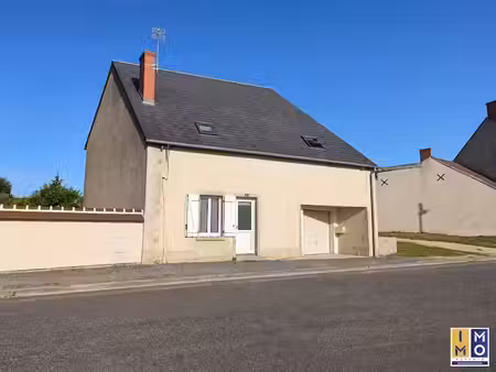 location maison 5 pièces 112.25 m² à baugy (18800)  695 €