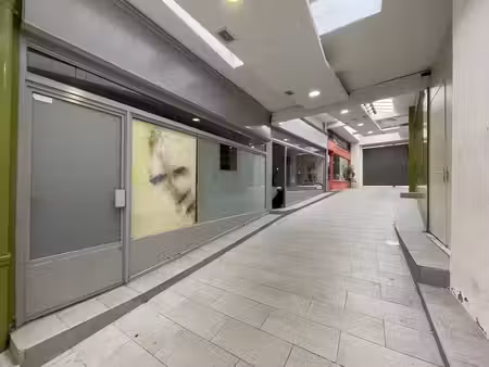 location local commercial 5 pièces 109m2 aubenas 07200 - - surface privée