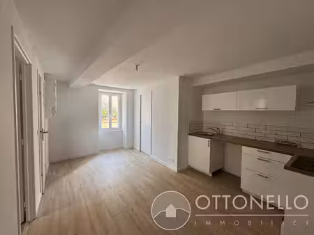 appartement roquebrune sur argens 2 pièces rénové
