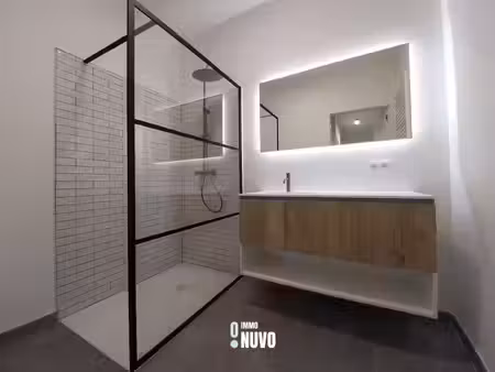 kwalitatief afgewerkt appartement in project zuidkaai