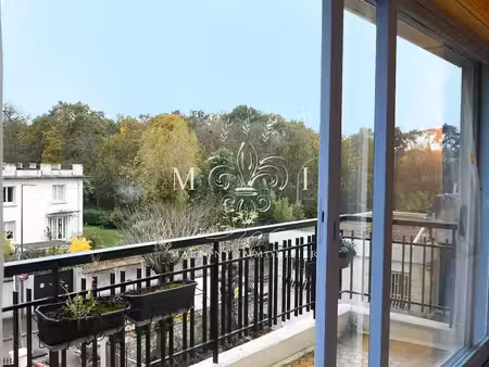 élégance suspendue duplex d'exception sur le bois de vincennes