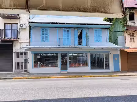 immeuble à vendre cayenne 8 pièce(s) 294m2 397 000€