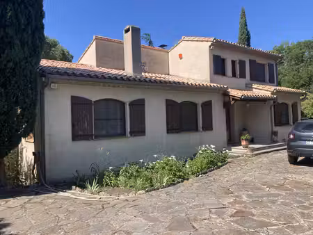 'la villa' + grand jardin + 2me maison