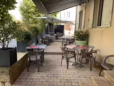 vente villa 8 pièces 284 m² à fleurville (71260)  265 000 €